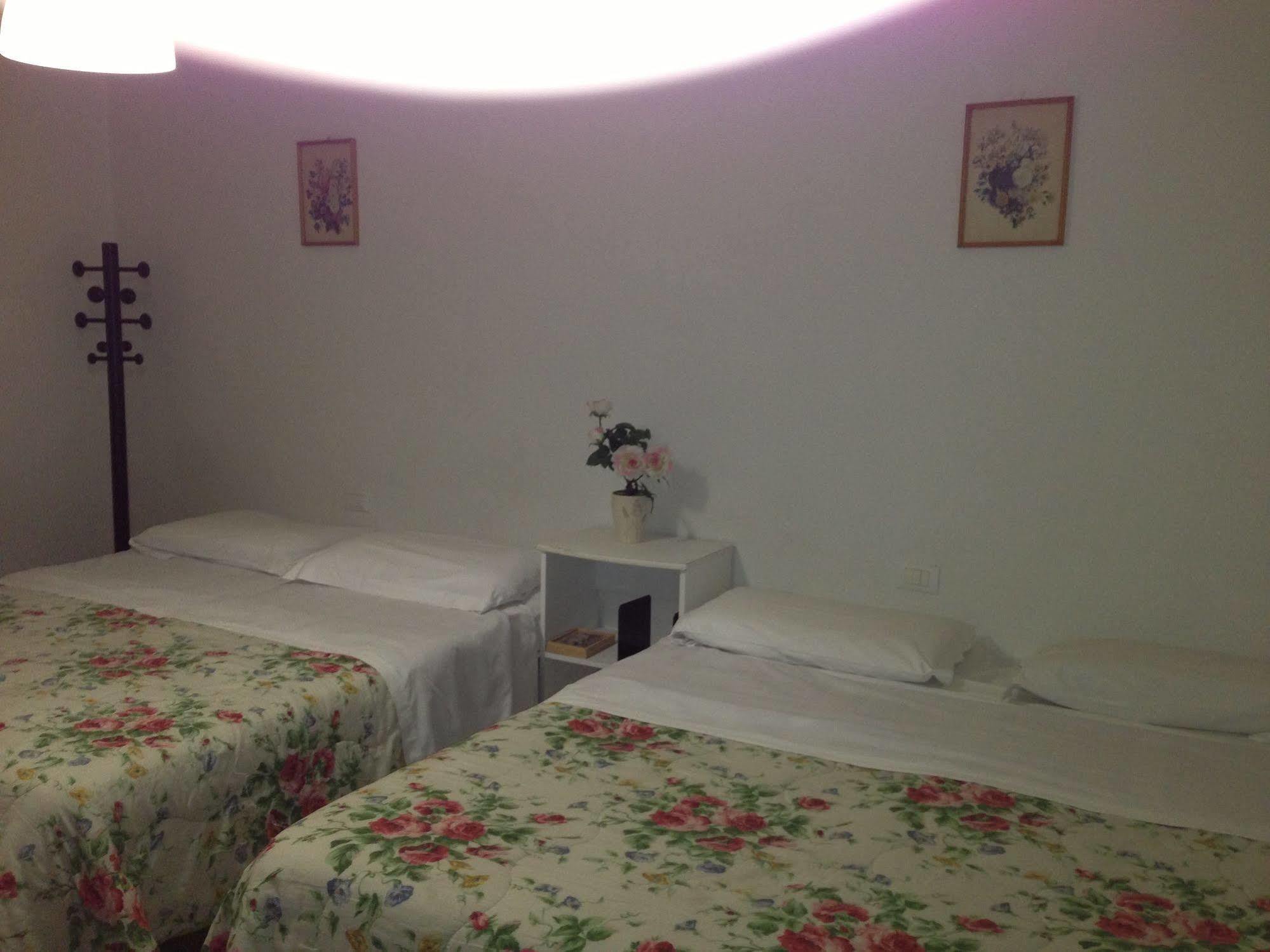 Hostel Veronique Floransa Dış mekan fotoğraf